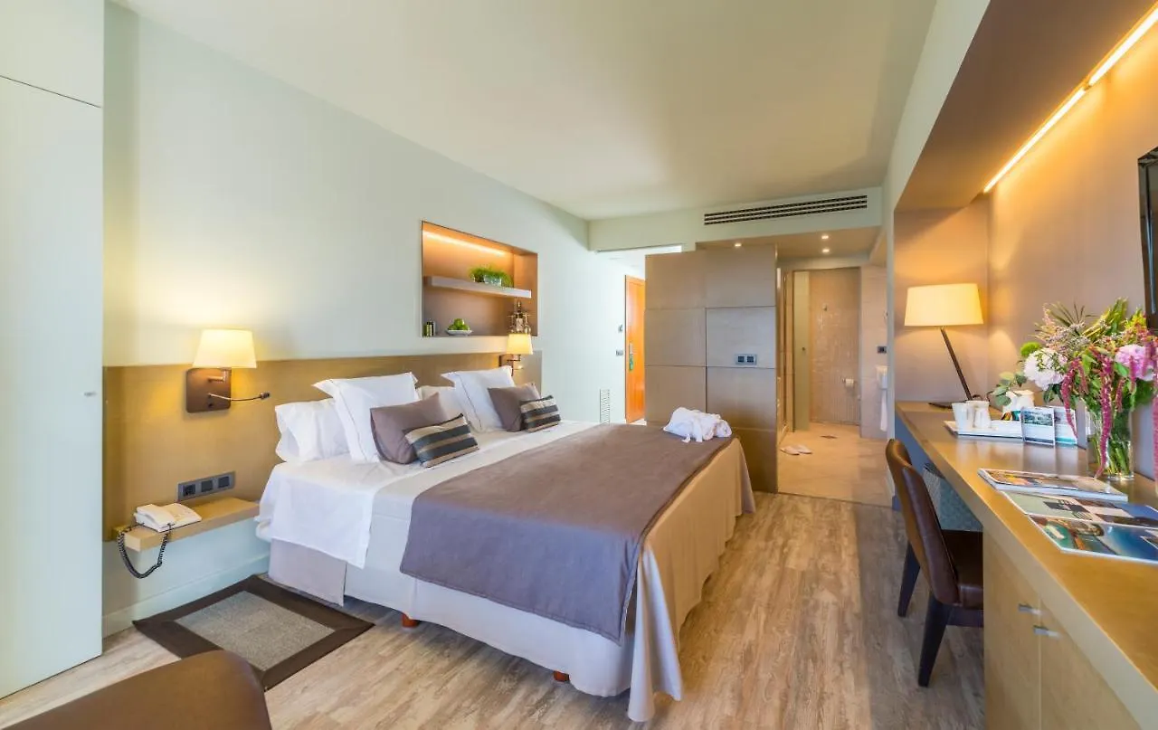 Hotel & Spa Terraza 4 Sup Roses Spain