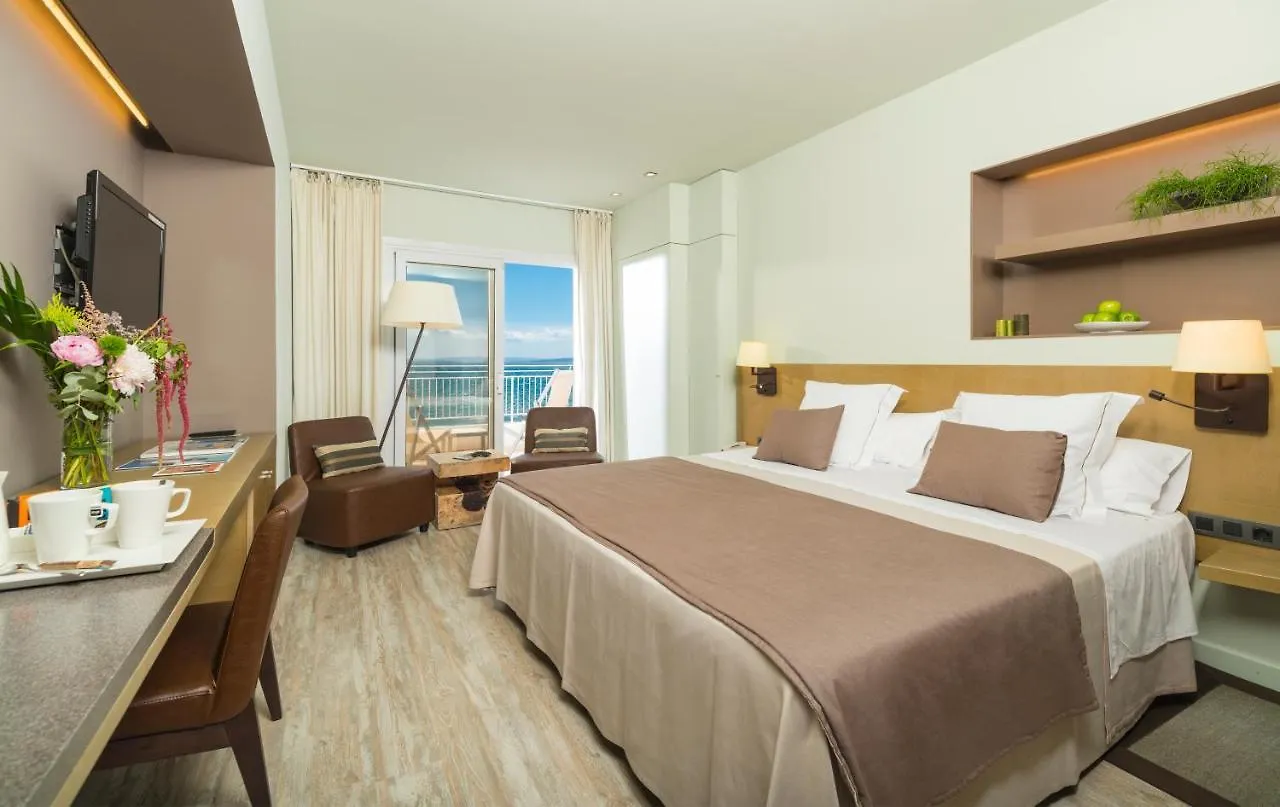 Hotel & Spa Terraza 4 Sup Roses 4*,  Spain